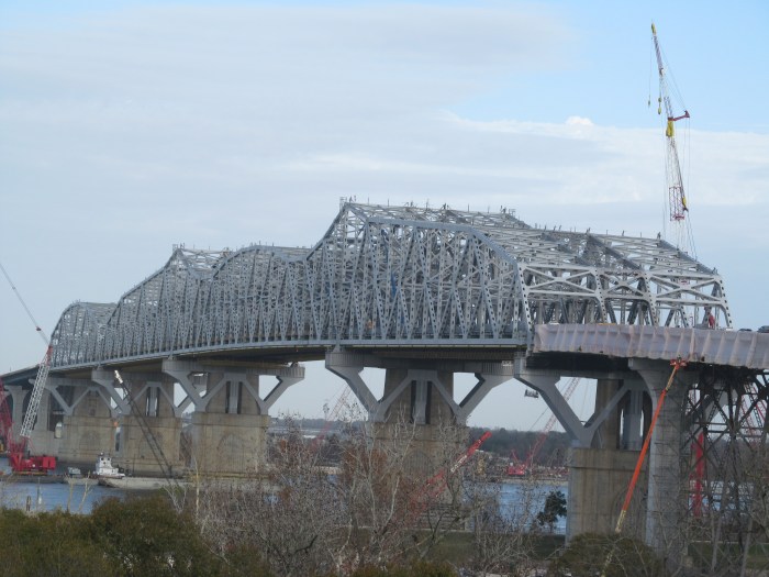 Huey p long bridge deaths